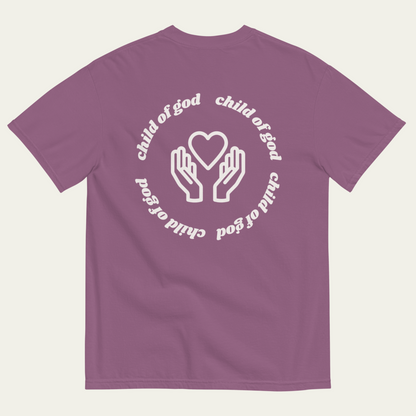 rear print child of god heart in hands tee- berry